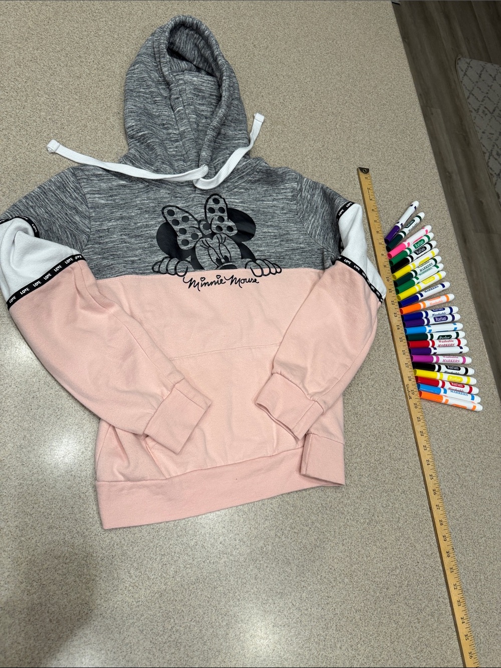 Reflex Minnie, mouse, love, hooded sweatshirt, kangaroo pocket size large